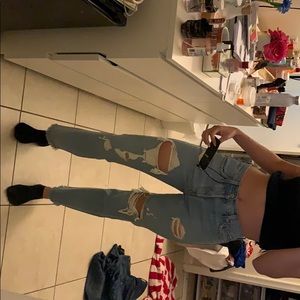 Levi’s wedgie fit jeans